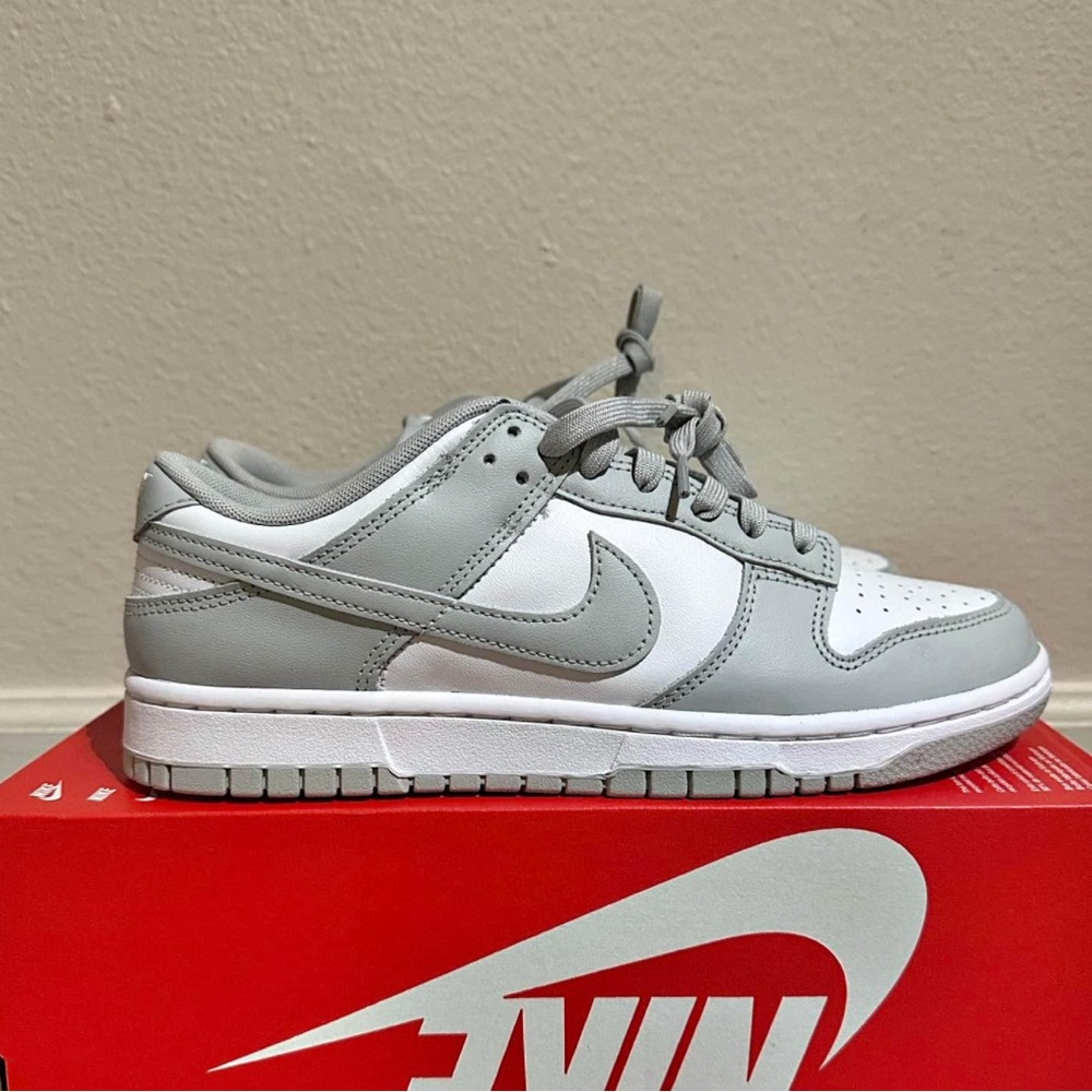 Nike Dunk Grey Fog Size 8 Women New